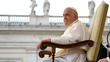 Papa, na Catequese: comunicar o Evangelho por meio da mansidão