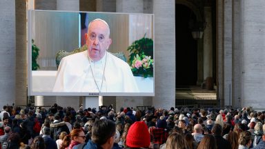 Da Casa Santa Marta, Papa Francisco celebra o Angelus