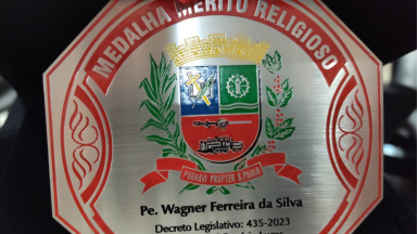 Presidente e padre da Canção Nova recebem medalha do mérito religioso