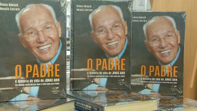 Canção Nova lança biografia com histórias inéditas de Padre Jonas Abib