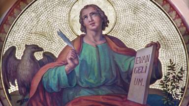 São João Evangelista – um mestre para nossos dias