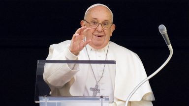 Papa: no Natal estamos perto dos irmãos que sofrem com a guerra