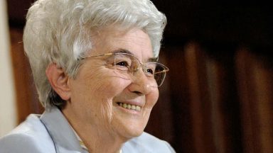 Papa saúda Focolares por seus 80 anos: sejam construtores de paz