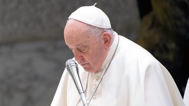 O Papa: situação grave na Terra Santa, agir para cessar o conflito