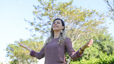 Mulheres relatam como intimidade com Deus ajuda a cultivar feminilidade