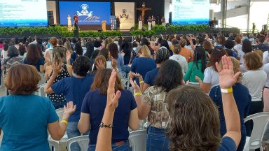 Mães que oram pelos filhos se reúnem para 10º edição do evento