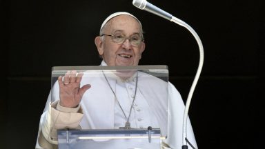 Papa: é preciso crer em Jesus Ressuscitado para
