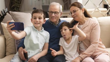 Papa divulga mensagem para o IV Dia Mundial dos Avós e dos Idosos