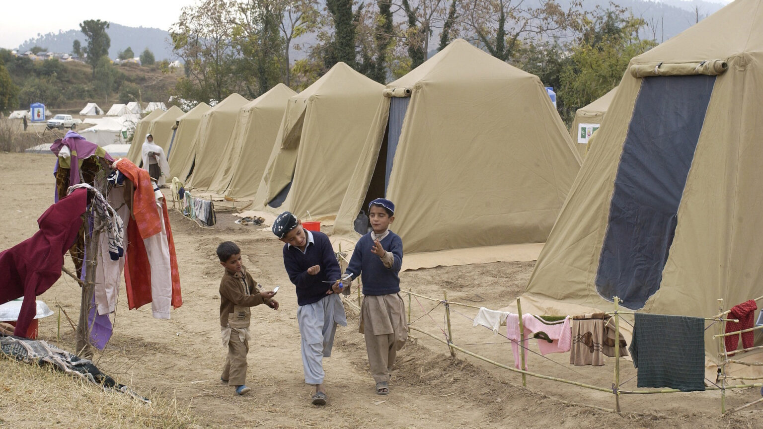Acampamento_refugiados_Paquistao-1536x864.jpg