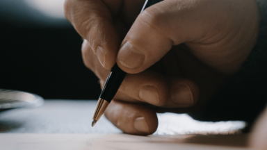 Dia do Escritor: conheça autores e obras importantes para o catolicismo