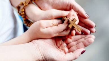 Como a espiritualidade mariana deve ser vivida em família?