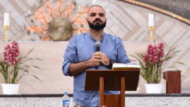 Como os reis magos, sigamos a estrela que nos leva a Jesus
