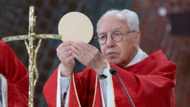 O toque de Jesus Cura