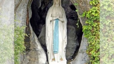 Nossa Senhora de Lourdes, intercessora dos doentes