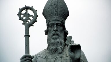São Patrício, Padroeiro da Irlanda: a força evangelizadora da Santíssima Trindade trifólica