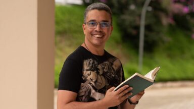 Revistamo-nos da autoridade do nome de Jesus