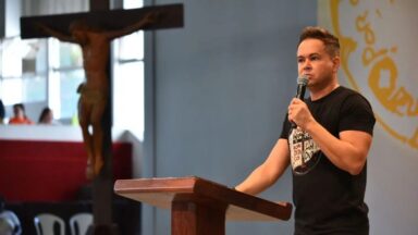 O Cristo, que também chorou