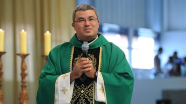 Antes de vir como Justo Juiz, venho como Rei da Misericórdia