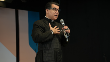 Acampamento para Casais com Padre Chrystian Shankar!