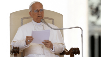 Papa renova apelo de paz e proximidade a cristãos do Oriente Médio