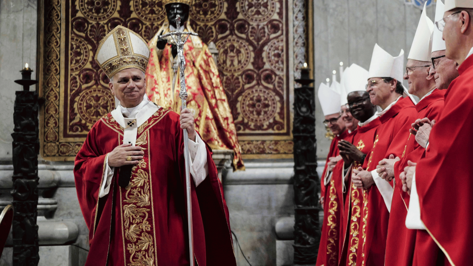 papa-leao-xiv-arcebispos-missa-solenidade-sao-pedro-e-sao-paulo-29-junho-06-2025-_-foto-Vatican-Media-IMAGO-via-Reuters-Connect-1536x864.png
