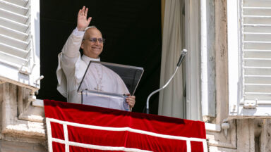 Papa: Não se pode chamar Deus de Pai se conservar um coração cruel