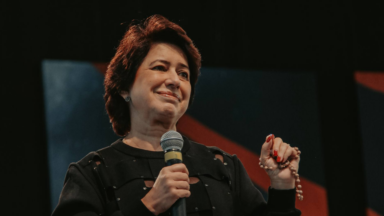 A Samaritana: Da sede terrena à fonte de água viva