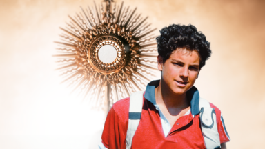 Assista ao Documentário 'Milagre Eucarístico de Santarém e Carlo Acutis'