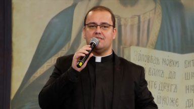 Pelo Seu sangue somos restaurados