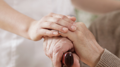 Viver a velhice com dignidade, segurança e bem-estar