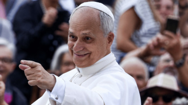 Papa: não há passado tão arruinado que não possa ser tocado por Deus