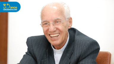O que Padre Jonas Abib dizia sobre a evangelização pela internet?