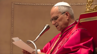 Papa enfatiza: guerra voltou a estar na moda, mas paz continua possível