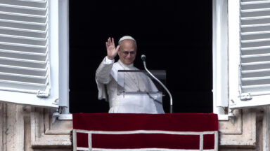 Papa: Viver as Bem-aventuranças ilumina as sombras do mundo