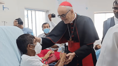 Cardeal Czerny leva consolo e esperança a doentes no Peru