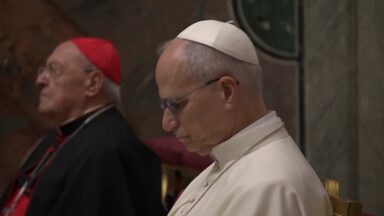 Papa: somente unidos no amor é possível vencer as ameaças da guerra