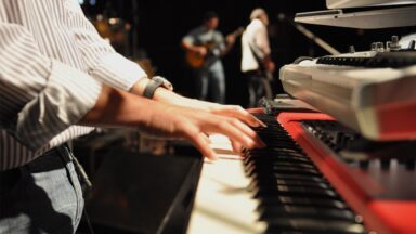 O chamado do músico adorador para um ministério em Espírito e verdade