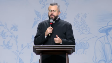 A maior devoção mariana é a imitação de Cristo