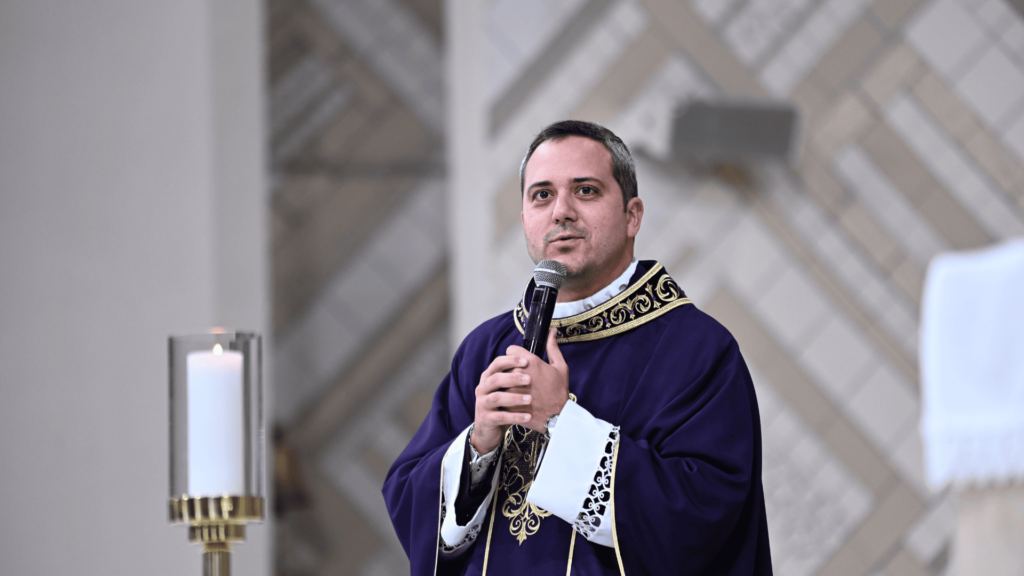 Padre-Sidney-Dias-1-1024x576.png