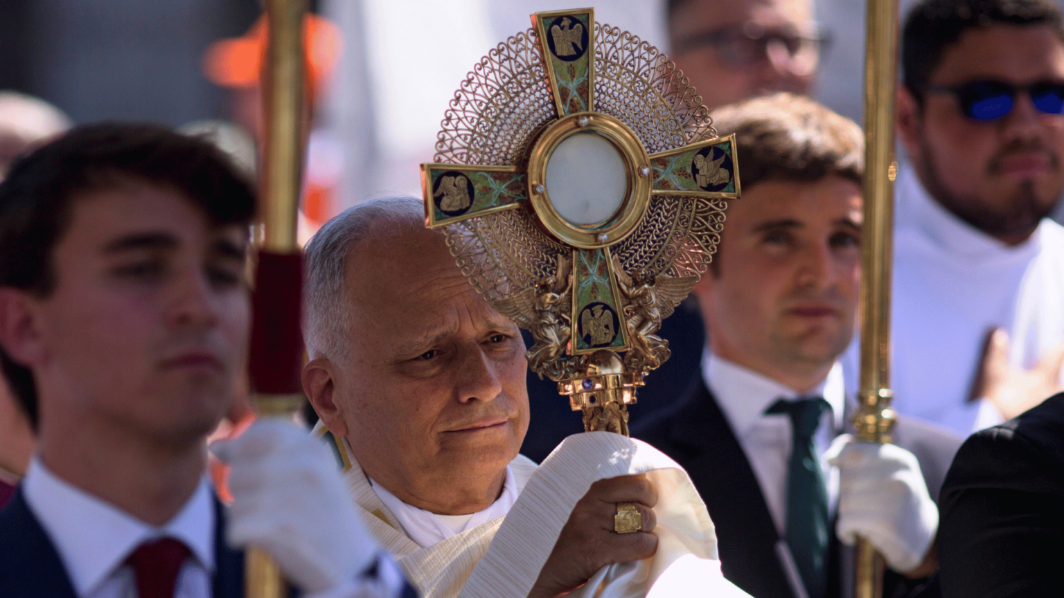 papa-leao-xiv-procissao-corpus-christi-madri-viagem-apostolica-espanha-7-junho-6-2026-_-foto-Luis-SotoZUMA-Press-Wire-1536x864.png
