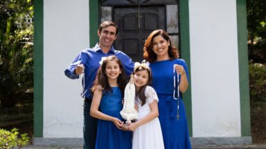Movidos por Maria, nós proclamamos: os santos ou nada!