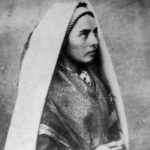 Santa Maria Bernadete, íntima da Virgem Maria e imitadora de Suas virtudes