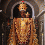 Nossa Senhora de Loreto, aberta ao mundo