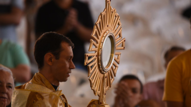 Quinta-feira é dia especial de Adoração