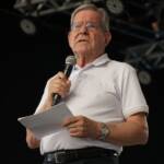 Professor Felipe Aquino, autor e palestrante católico, em uma imagem de destaque para o artigo sobre "Cuidado com os falsos discursos".