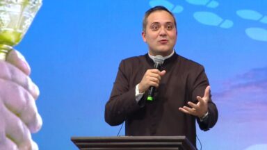 Eucaristia, fonte de serviço aos irmãos