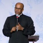 Padre Jesú prega no Acampamento Mariano 2026 na Canção Nova