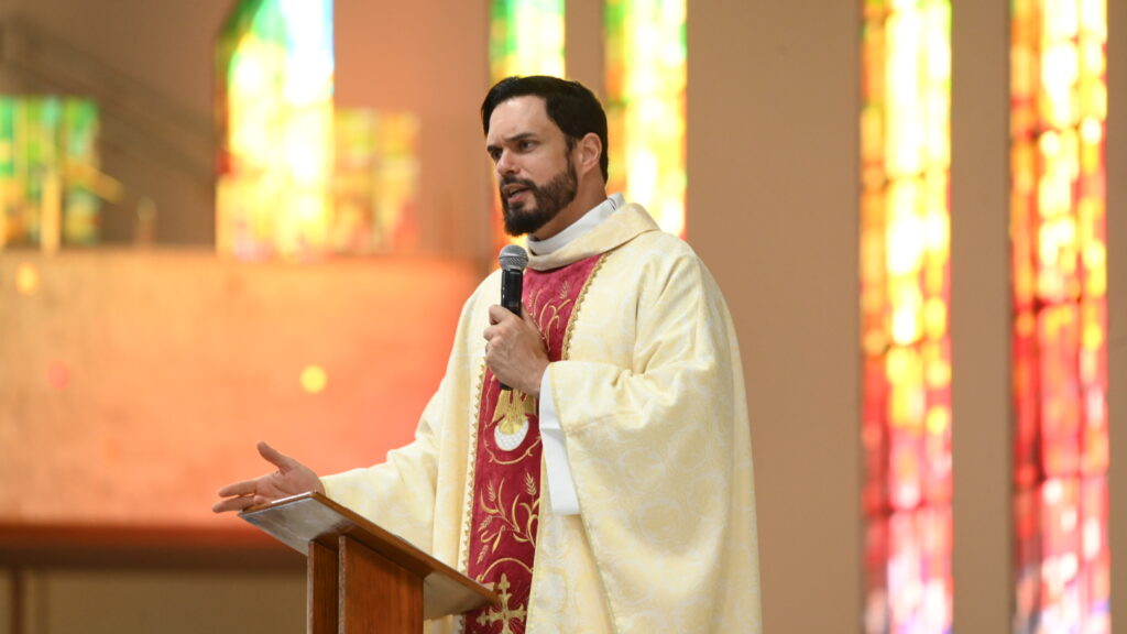 A-acao-de-Deus-e-os-guarda-chuvas-da-alma-1024x576.jpeg