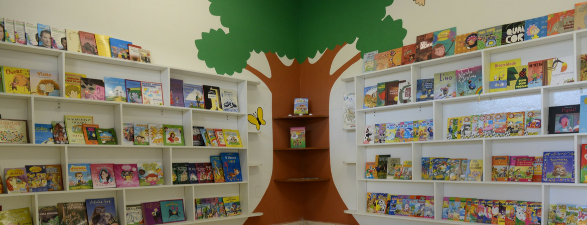 Biblioteca Infantil — BCo - Biblioteca Comunitária