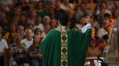 Anunciar Cristo a todos os povos